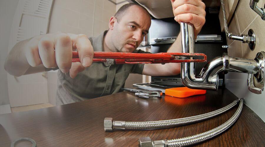 Expert burst pipe repair services in New Bethlehem, PA